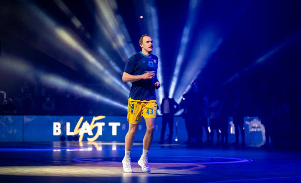 出了一份 出了一份