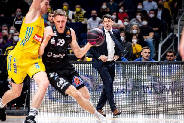 马竞主场承 马竞主场承