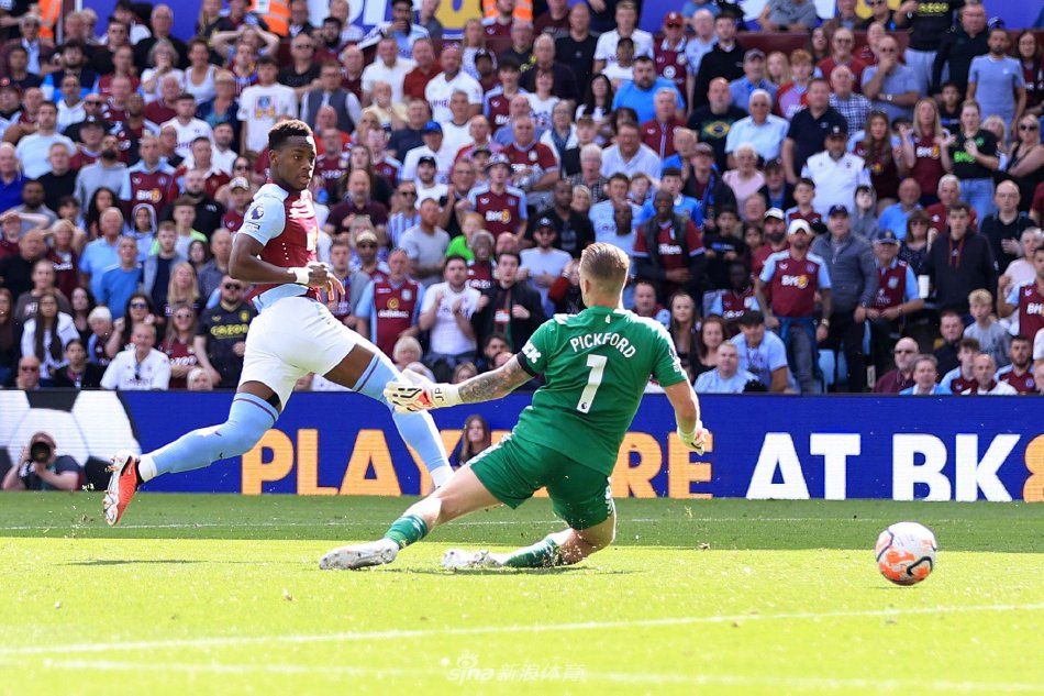 这位小兄弟 这位小兄弟