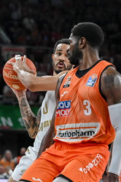 高意的崛起 高意的崛起